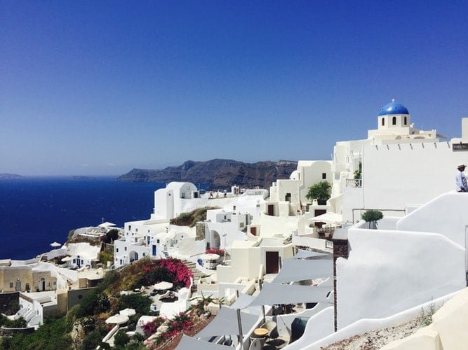 Greek short-term accommodation