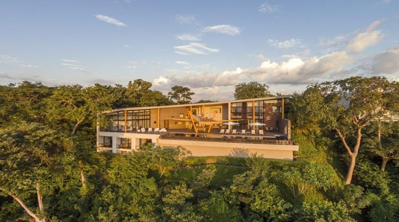 Homes & Villas
