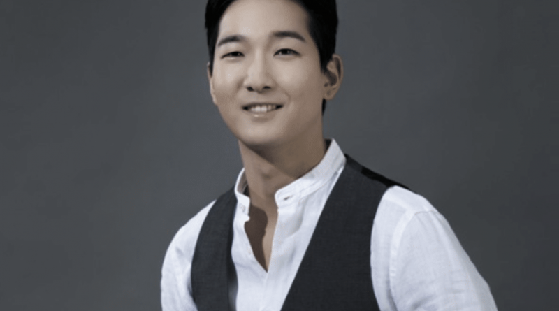 John Lee, founder and CEO of H2O Hospitality